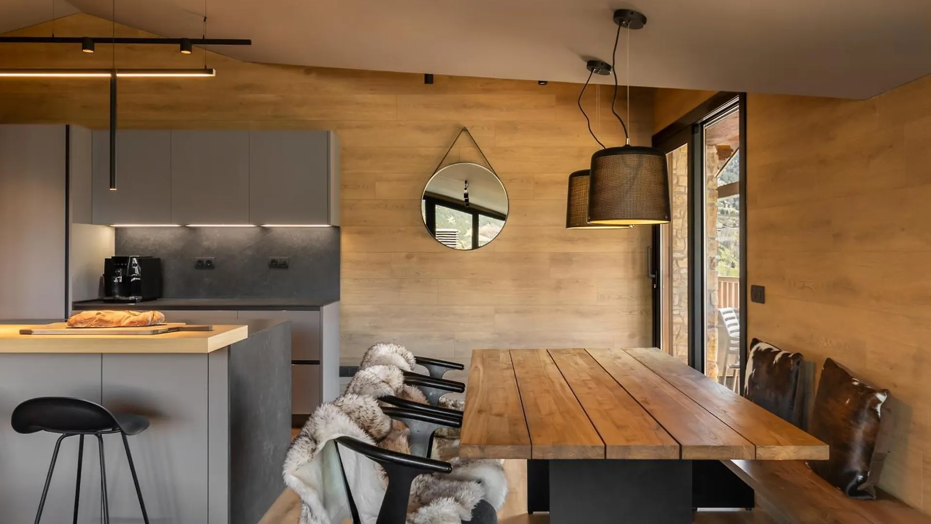 Luxury Ski Chalet Andorra Soldeu Apartment